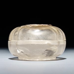 A Chinese rock crystal box and cover with silver plaque, 17/18th C. — 照片 6