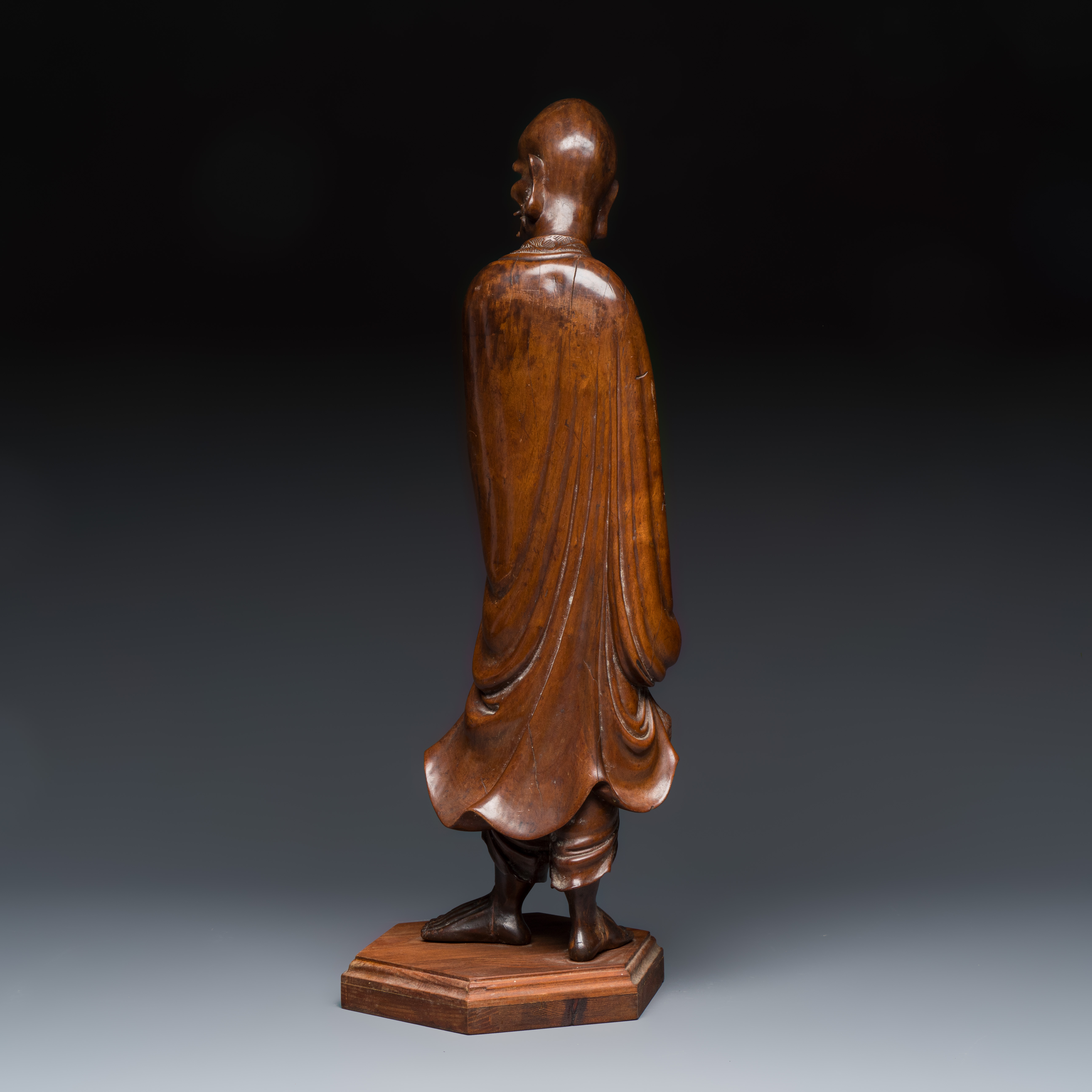 A Chinese rootwood sculpture of an immortal and a boxwood sculpture of Bodhidharma — photo 5