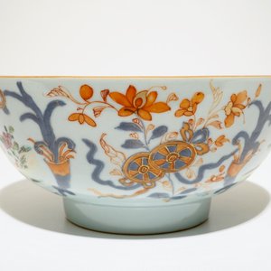 A Chinese rose-imari bowl with "Long Elizas", Qianlong — photo 3
