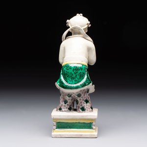 A Chinese sancai-glazed figure of Sudhana, 19th C. — 照片 3