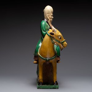A Chinese sancai-glazed 'Shoulao riding a deer' group, Qing — photo 5