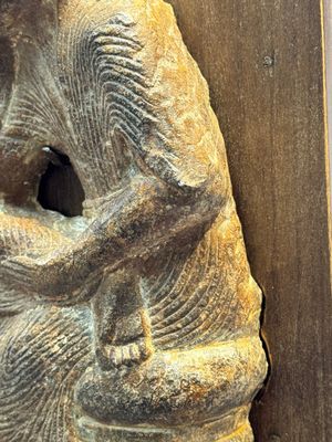 A Chinese sandstone 'Bai Ma Shi Zu 白馬舐足' carving, Northern Wei — 照片 7