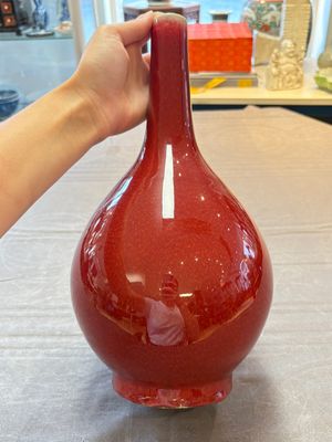 A Chinese sang-de-boeuf bottle vase, 19th C. — 照片 4