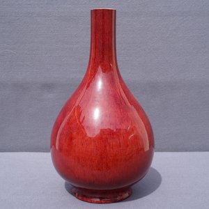 A Chinese sang de boeuf bottle vase, Qianlong/Jiaqing — 照片 12