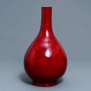 A Chinese sang de boeuf bottle vase, Qianlong/Jiaqing — 照片 4