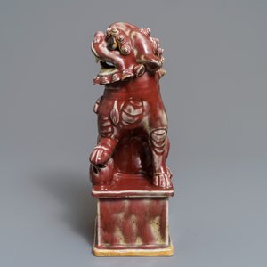 A Chinese sang de boeuf model of a Buddhist lion, 19th C. — 照片 3
