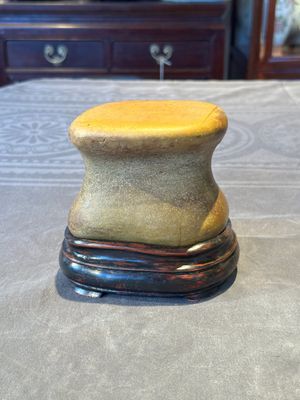A Chinese scholar's rock on wooden stand, Ming or later — photo 3