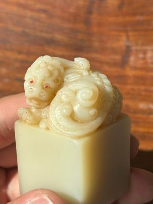 A Chinese shoushan stone 'Changchun Jushi 長春居士' seal with its original case, 18th C. — 照片 14