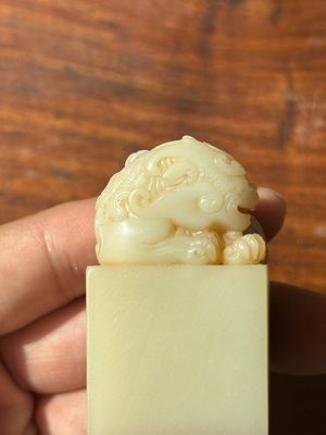 A Chinese shoushan stone 'Changchun Jushi 長春居士' seal with its original case, 18th C. — 照片 15