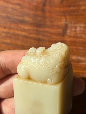 A Chinese shoushan stone 'Changchun Jushi 長春居士' seal with its original case, 18th C. — 照片 16