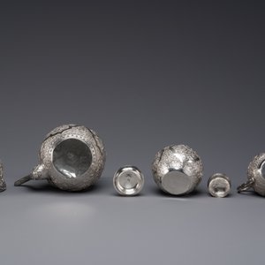 A Chinese silver 4-piece tea service on tray, Tu Mao Xing mark 塗茂興, 19th C. — 照片 12