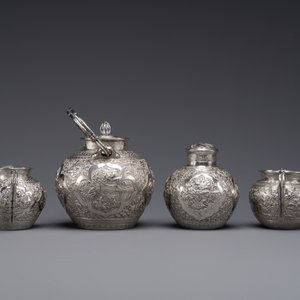 A Chinese silver 4-piece tea service on tray, Tu Mao Xing mark 塗茂興, 19th C. — 照片 10
