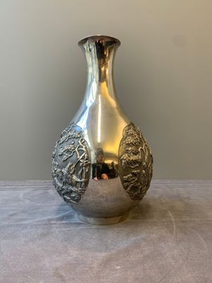 A Chinese silver 'battle scenes' 'yuhuchunping' vase, 19/20th C. — foto 3