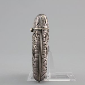 A Chinese silver cigarette case with dragons, marked, 19th C — photo 4