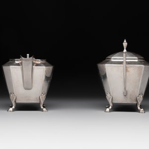 A Chinese silver covered teapot, sugar jar and milk jug with bamboo design, Tackhing 90% silver mark, 20th C. — foto 3