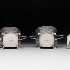 A Chinese silver covered teapot, sugar jar and milk jug with bamboo design, Tackhing 90% silver mark, 20th C. — photo 7