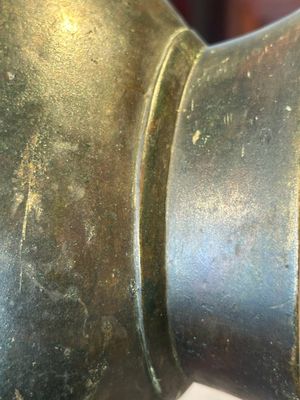 A Chinese silver-inlaid bronze arrow vase with Taotie design, 'touhu 投壺', Ming — photo 12