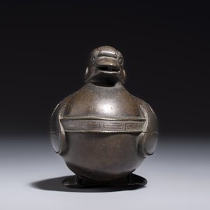 A Chinese silver-inlaid bronze 'Mandarin Duck' censer and cover, Ming — photo 5