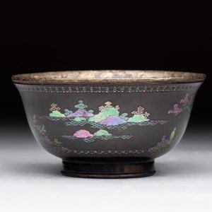 A Chinese silver-lined laque burgauté bowl with figural design, Kangxi — photo 3
