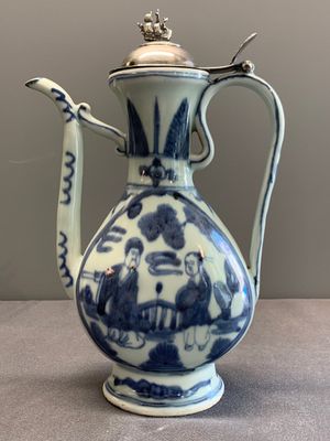 A Chinese silver-mounted blue and white ewer with figures in a landscape, Ming — photo 3