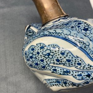 A Chinese silver-mounted blue and white 'frog' kendi, Wanli — photo 14