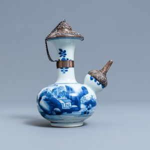 A Chinese silver-mounted blue and white kendi, Kangxi — 照片 3