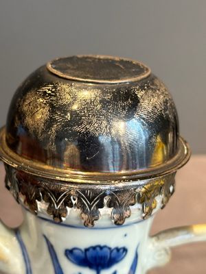 A Chinese silver-mounted blue and white 'Mongolian hunt' ewer, Transitional period — photo 17