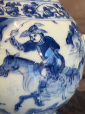 A Chinese silver-mounted blue and white 'Mongolian hunt' ewer, Transitional period — photo 19