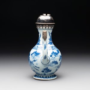 A Chinese silver-mounted blue and white 'Mongolian hunt' ewer, Transitional period — photo 5