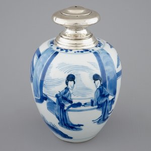 A Chinese silver-mounted blue and white tea caddy, Kangxi — photo 1