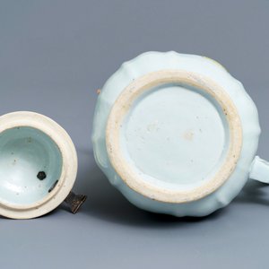 A Chinese silver-mounted famille rose coffee jug, Qianlong — 照片 7