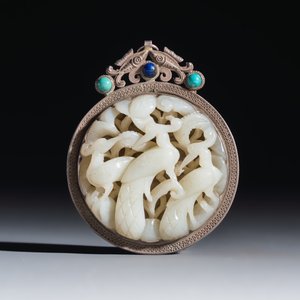 A Chinese silver-mounted openwork jade plaque with birds — photo 1
