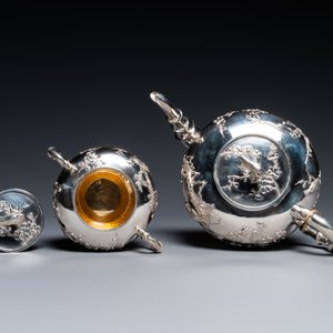 A Chinese silver teapot and a sugar bowl, 19/20th C. — 照片 7