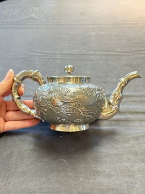 A Chinese silver three-piece tea service, marked Ye Li 業利, Canton, 19/20th C. — 照片 3