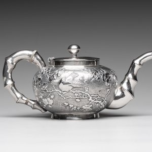 A Chinese silver three-piece tea service, marked Ye Li 業利, Canton, 19/20th C. — 照片 4