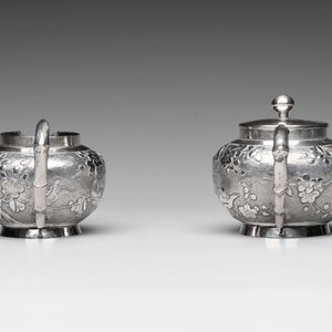 A Chinese silver three-piece tea service, marked Ye Li 業利, Canton, 19/20th C. — 照片 10