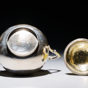 A Chinese silver three-piece tea set, mark of Hung Chong, Shanghai, ca. 1900 — 照片 18