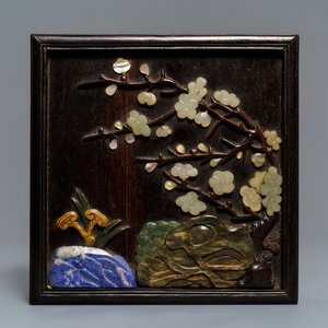 A Chinese soapstone embellished wooden box and cover, 19/20th C. — 照片 1