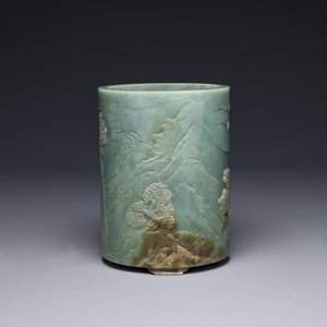 A Chinese spinach jade brush pot with relief design, 18th C. — 照片 3