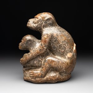 A Chinese stone group of two monkeys, 20th C. — foto 5