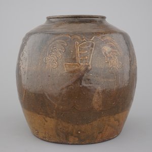 A Chinese stoneware martaban jar, South-China, 18th C. — 照片 3