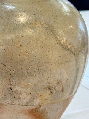 A Chinese straw-glazed pottery amphora with double dragon-shaped handles, Tang — foto 16