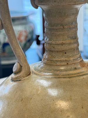 A Chinese straw-glazed pottery amphora with double dragon-shaped handles, Tang — foto 19