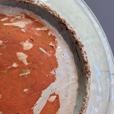 A Chinese Swatow blue and white 'Dragons' dish — 照片 12