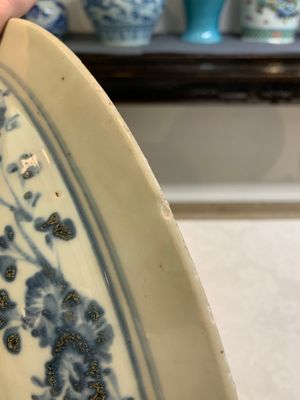 A Chinese Swatow blue and white 'lady and a boy' dish, Ming — photo 7