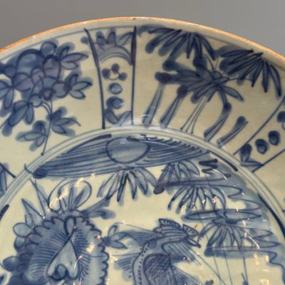 A Chinese Swatow blue and white 'Phoenix' dish — photo 4
