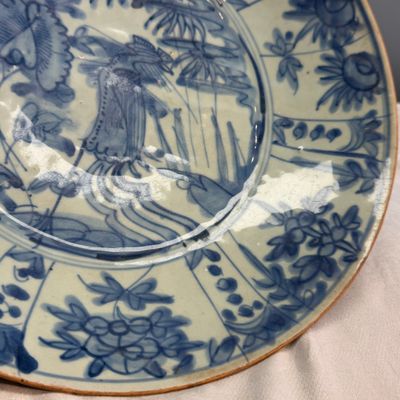 A Chinese Swatow blue and white 'Phoenix' dish — photo 7