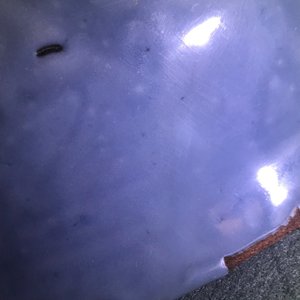 A Chinese Swatow celadon slip-decorated blue-ground dish, Ming — 照片 12