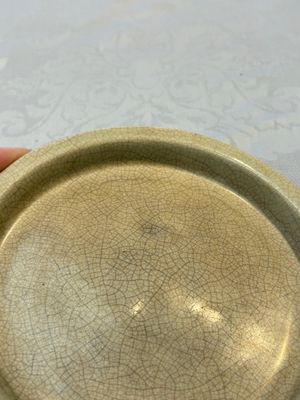 A Chinese Swatow Ge-type plate, 17/18th C. — photo 4