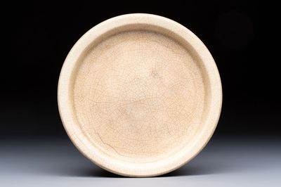 A Chinese Swatow Ge-type plate, 17/18th C.